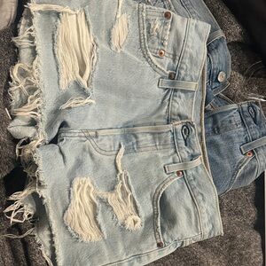 LEVI vintage Distressed Light Blue Denim Shorts